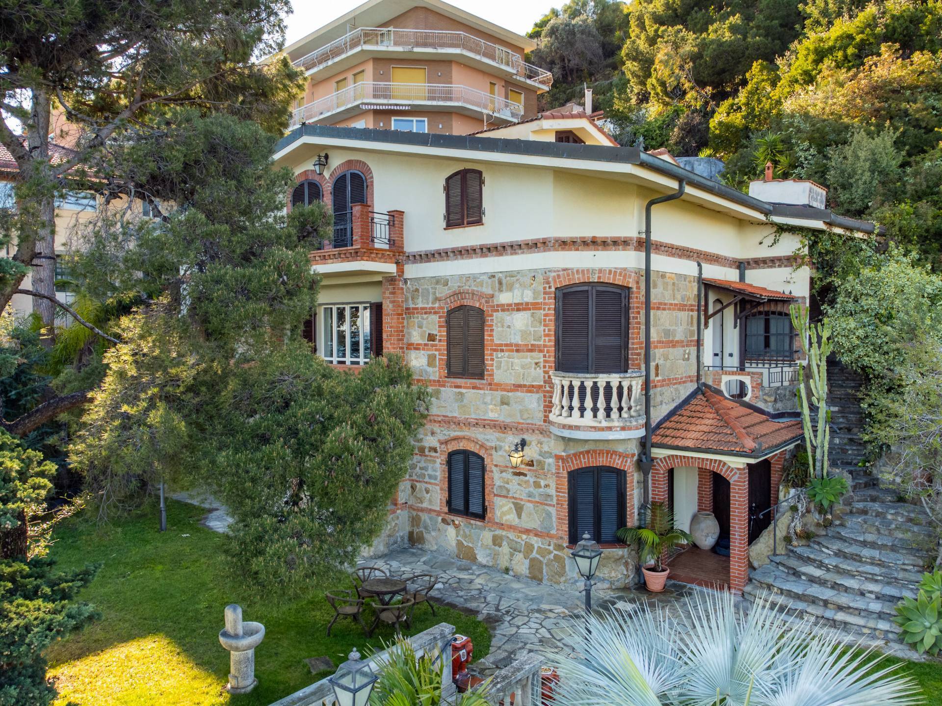 Twins Villa — Storica Capo Pino, Sanremo - Immagine 24